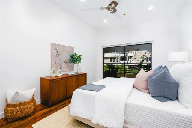280 Cagney Lane 301, Newport Beach, CA 92663