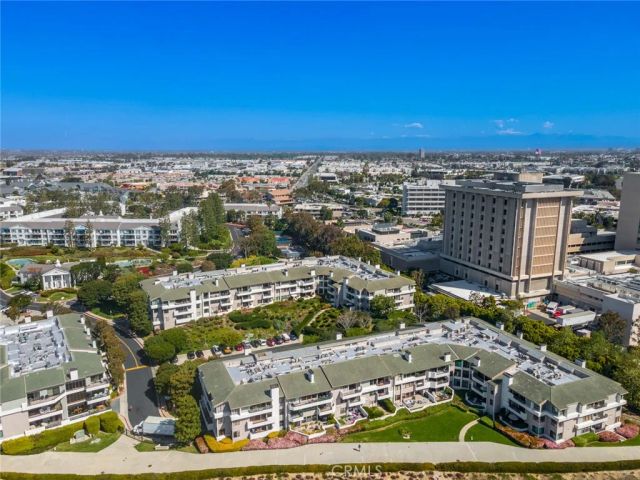 280 Cagney Lane 301, Newport Beach, CA 92663