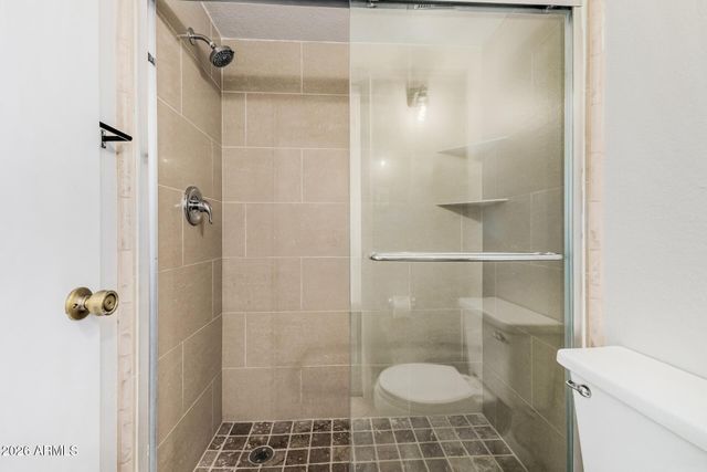 5757 W EUGIE Avenue 1060, Glendale, AZ 85304