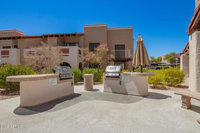 5757 W EUGIE Avenue 1060, Glendale, AZ 85304