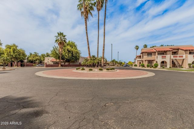 5757 W EUGIE Avenue 1060, Glendale, AZ 85304