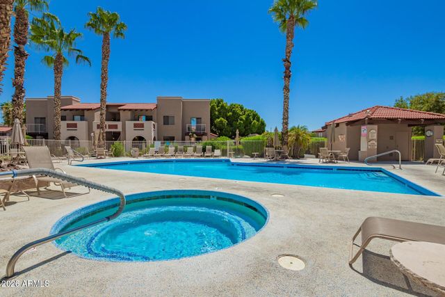 5757 W EUGIE Avenue 1060, Glendale, AZ 85304