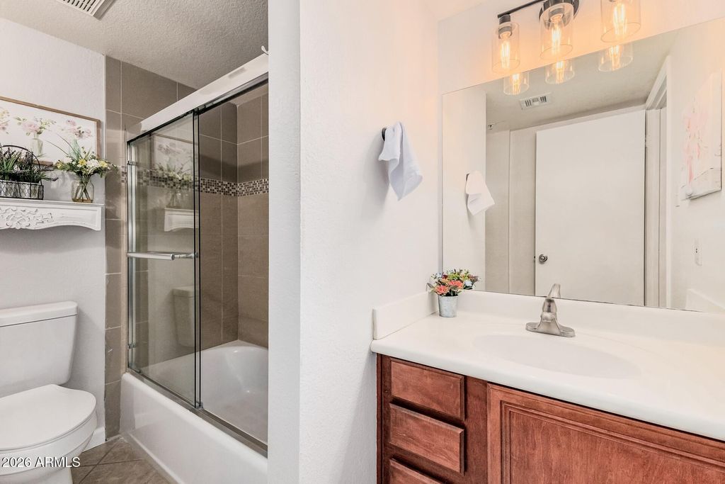 Image 20 of property listing at 5757 W EUGIE Avenue 1060, Glendale, AZ 85304