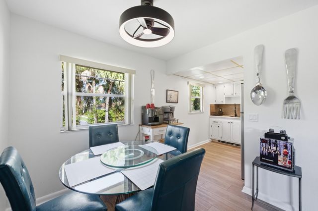 336 Brittany G, Delray Beach, FL 33446