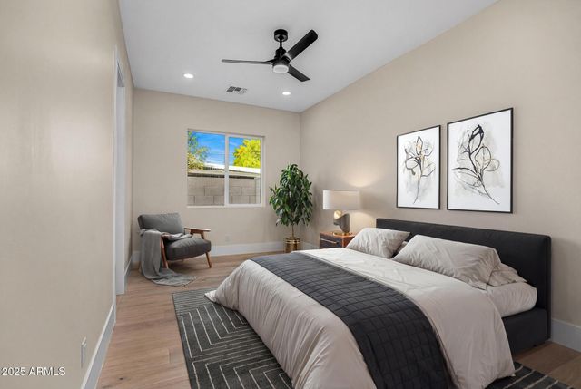 4307 E AVALON Drive, Phoenix, AZ 85018