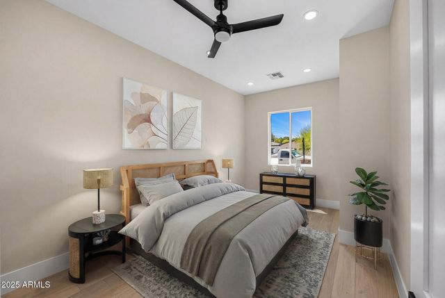 4307 E AVALON Drive, Phoenix, AZ 85018