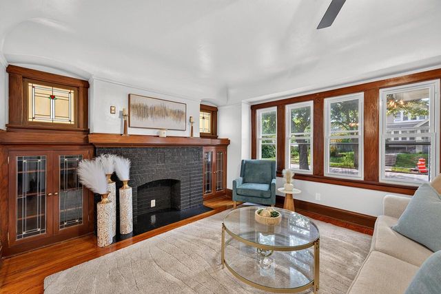 2772 N 52nd STREET, Milwaukee, WI 53210