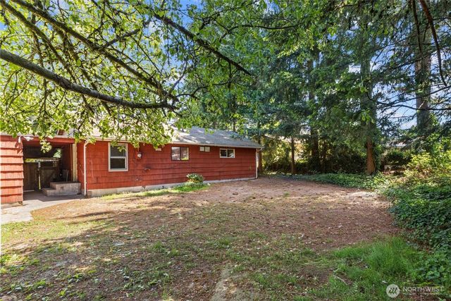 20430 52nd Avenue W, Lynnwood, WA 98036
