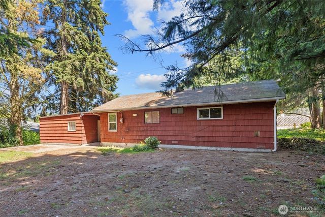 20430 52nd Avenue W, Lynnwood, WA 98036
