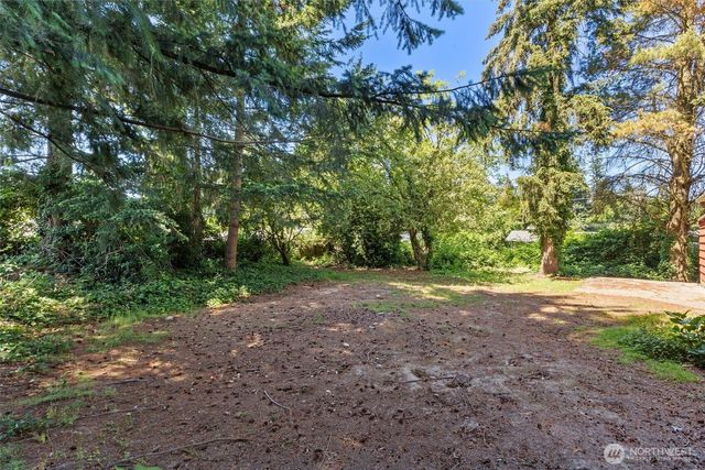 20430 52nd Avenue W, Lynnwood, WA 98036