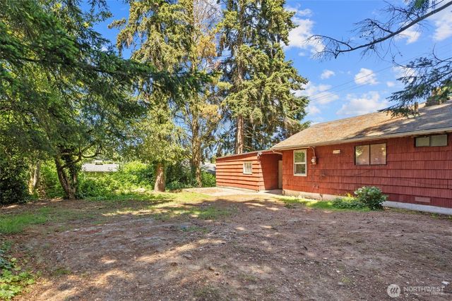 20430 52nd Avenue W, Lynnwood, WA 98036