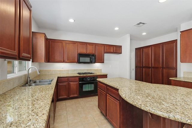 35700 Emily, Murrieta, CA 92563