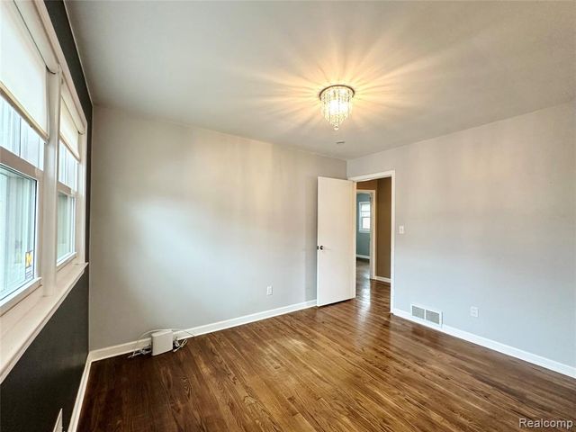 22801 Doremus Street, Saint Clair Shores, MI 48080