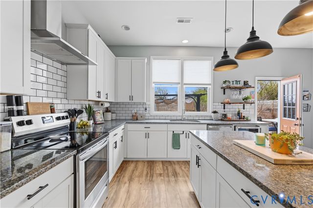 2904 Hull St, Richmond, VA 23224