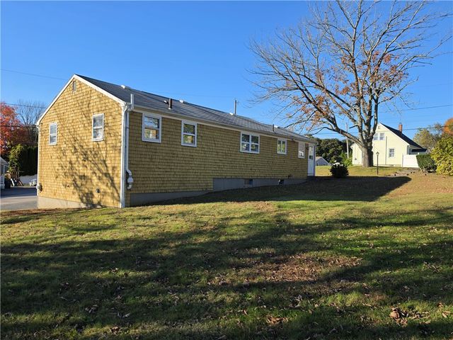 45 Edward Street, Coventry, RI 02816