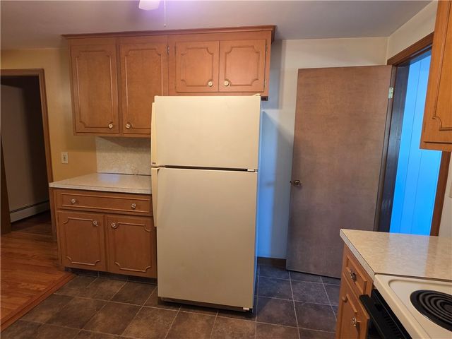 45 Edward Street, Coventry, RI 02816