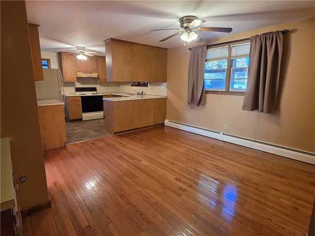 45 Edward Street, Coventry, RI 02816
