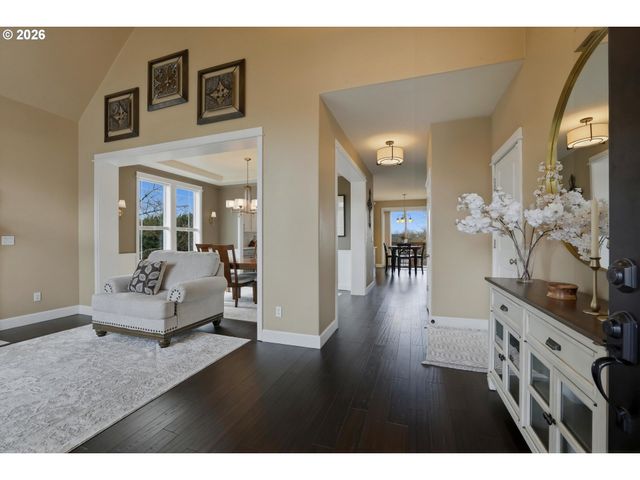 2319 N ROGER SMITH Dr, Newberg, OR 97132