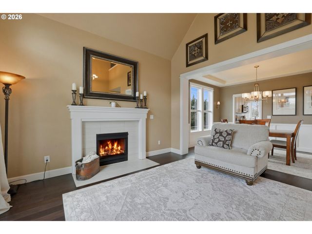 2319 N ROGER SMITH Dr, Newberg, OR 97132