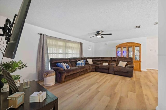 8881 CYPRESSWOOD DRIVE, Lake Wales, FL 33898