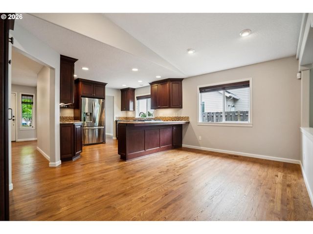 660 S PONDEROSA Ct, Canby, OR 97013
