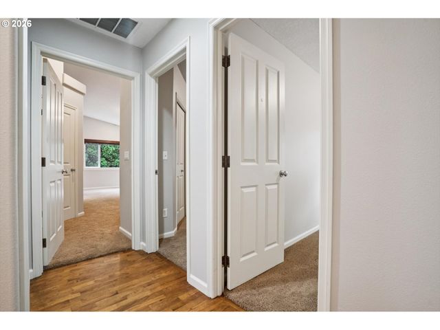 660 S PONDEROSA Ct, Canby, OR 97013