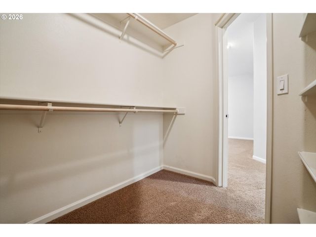 660 S PONDEROSA Ct, Canby, OR 97013