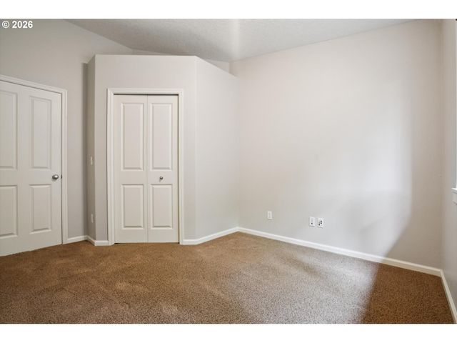 660 S PONDEROSA Ct, Canby, OR 97013