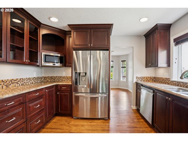 660 S PONDEROSA Ct, Canby, OR 97013