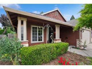 660 S PONDEROSA Ct, Canby, OR 97013