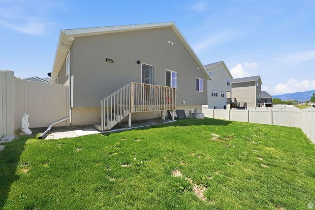2303 E TUMBLEWEED RD, Eagle Mountain, UT 84005