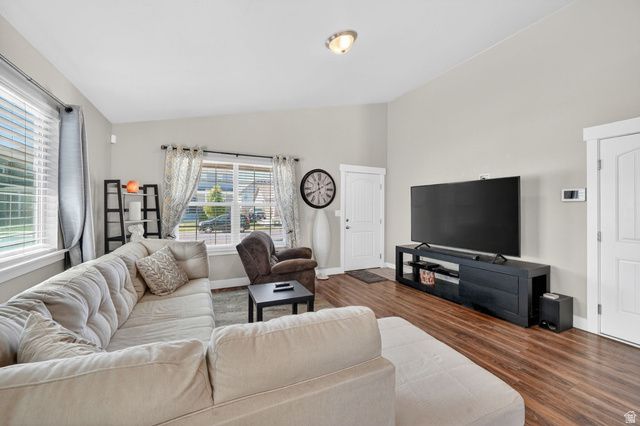 2303 E TUMBLEWEED RD, Eagle Mountain, UT 84005