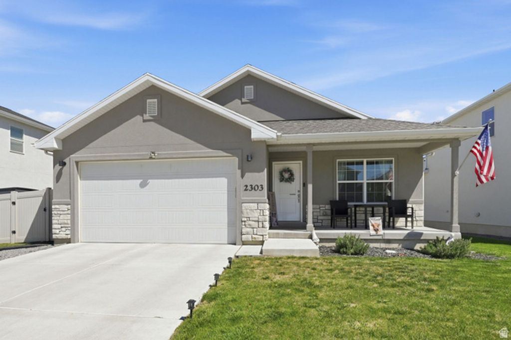 2303 E TUMBLEWEED RD, Eagle Mountain, UT 84005