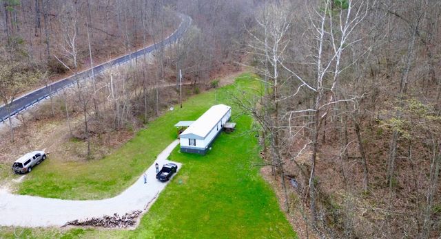 3252 Scotts Branch Road, Vanceburg, KY 41179