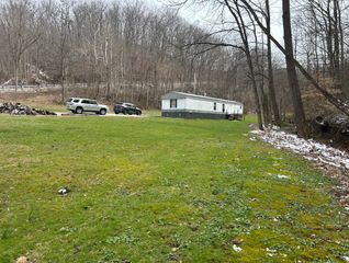 3252 Scotts Branch Road, Vanceburg, KY 41179