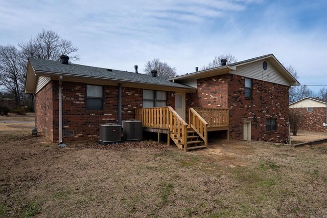 710 Jefferson Drive, Jacksonville, AR 72076