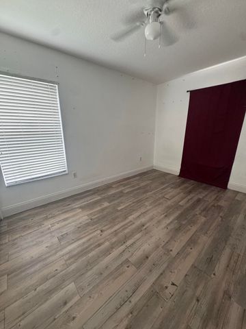 1733 Pointe West Way, Vero Beach, FL 32966