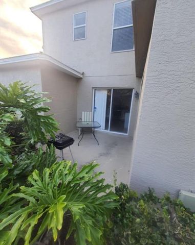 1733 Pointe West Way, Vero Beach, FL 32966