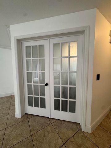 1733 Pointe West Way, Vero Beach, FL 32966