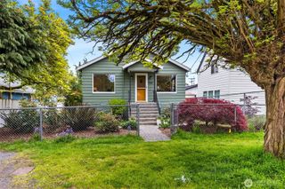 705 N 104th Street, Seattle, WA 98133