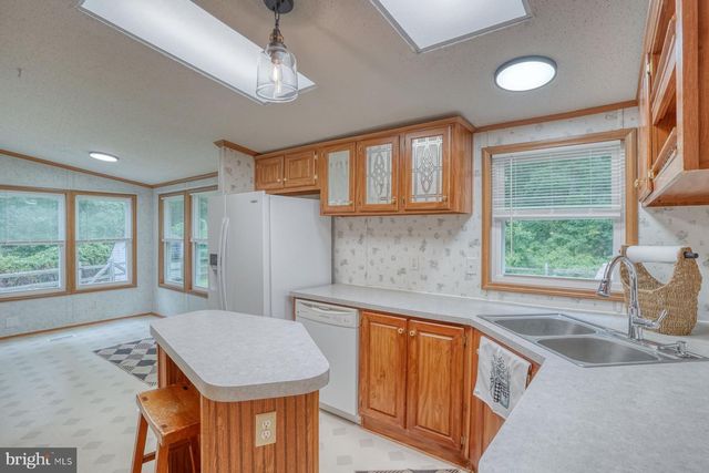30 TOLBERTS CIR, Dover, DE 19904