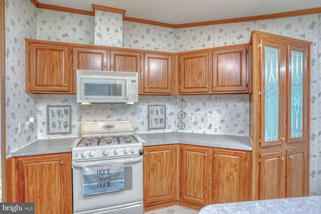 30 TOLBERTS CIR, Dover, DE 19904