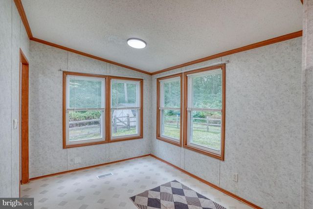 30 TOLBERTS CIR, Dover, DE 19904