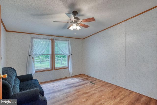 30 TOLBERTS CIR, Dover, DE 19904