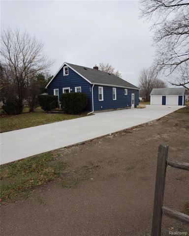 28140 Cole Street, Roseville, MI 48066