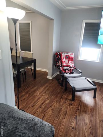 28140 Cole Street, Roseville, MI 48066