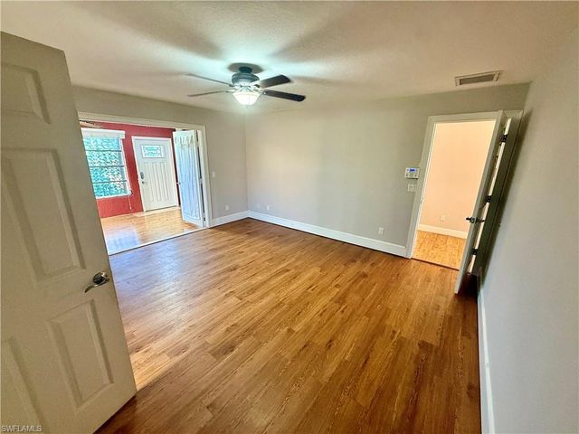 10192 Shade Tree CT, Bonita Springs, FL 34135