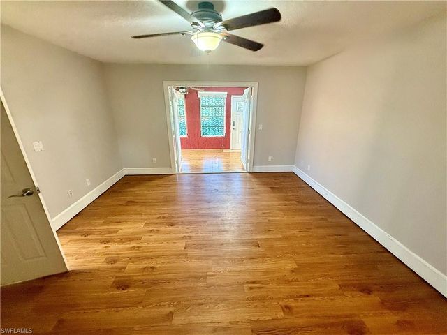 10192 Shade Tree CT, Bonita Springs, FL 34135