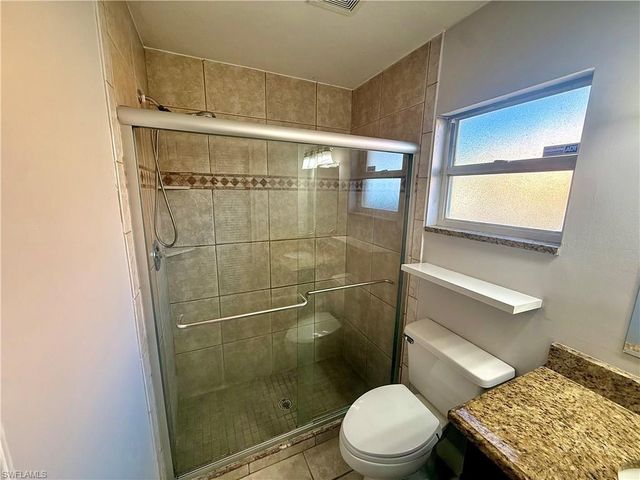 10192 Shade Tree CT, Bonita Springs, FL 34135