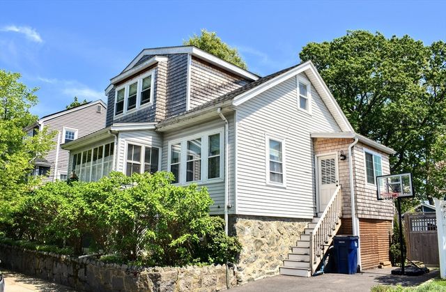 12 Searle Rd 12, Boston, MA 02132